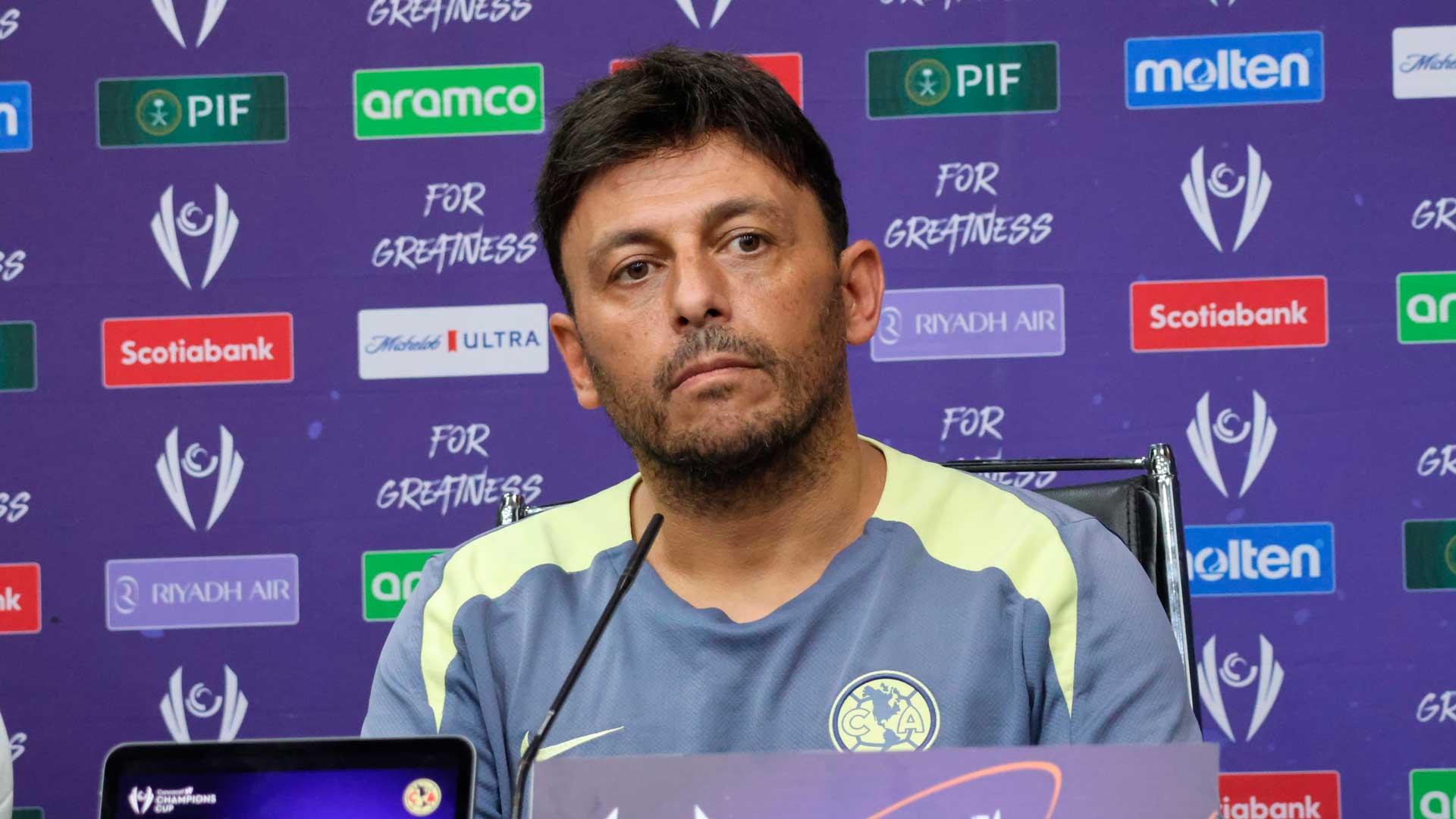 Angel Villacampa: “En América femenil no existen los amistosos; este partido se juega con dignidad”